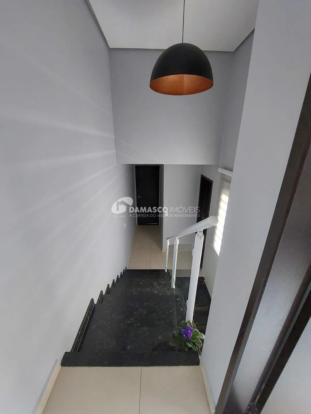 Sobrado à venda 3 Quartos, 3 Suites, 4 Vagas, Nova Gerty, São Caetano do Sul - SP