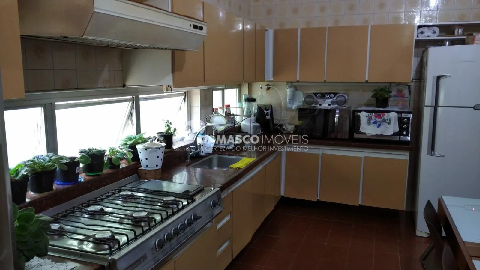 Sobrado à venda 4 Quartos, 1 Suite, 2 Vagas, 242M², Olímpico, São Caetano do Sul - SP