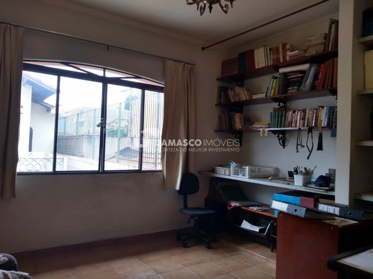 Sobrado à venda 3 Quartos, 1 Suite, 4 Vagas, 320M², Santa Paula, São Caetano do Sul - SP