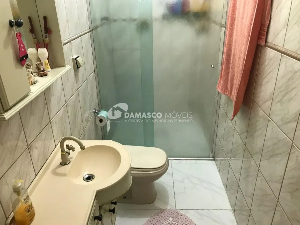 Sobrado à venda 1 Quarto, 1 Suite, 3 Vagas, 254M², Nova Gerty, São Caetano do Sul - SP