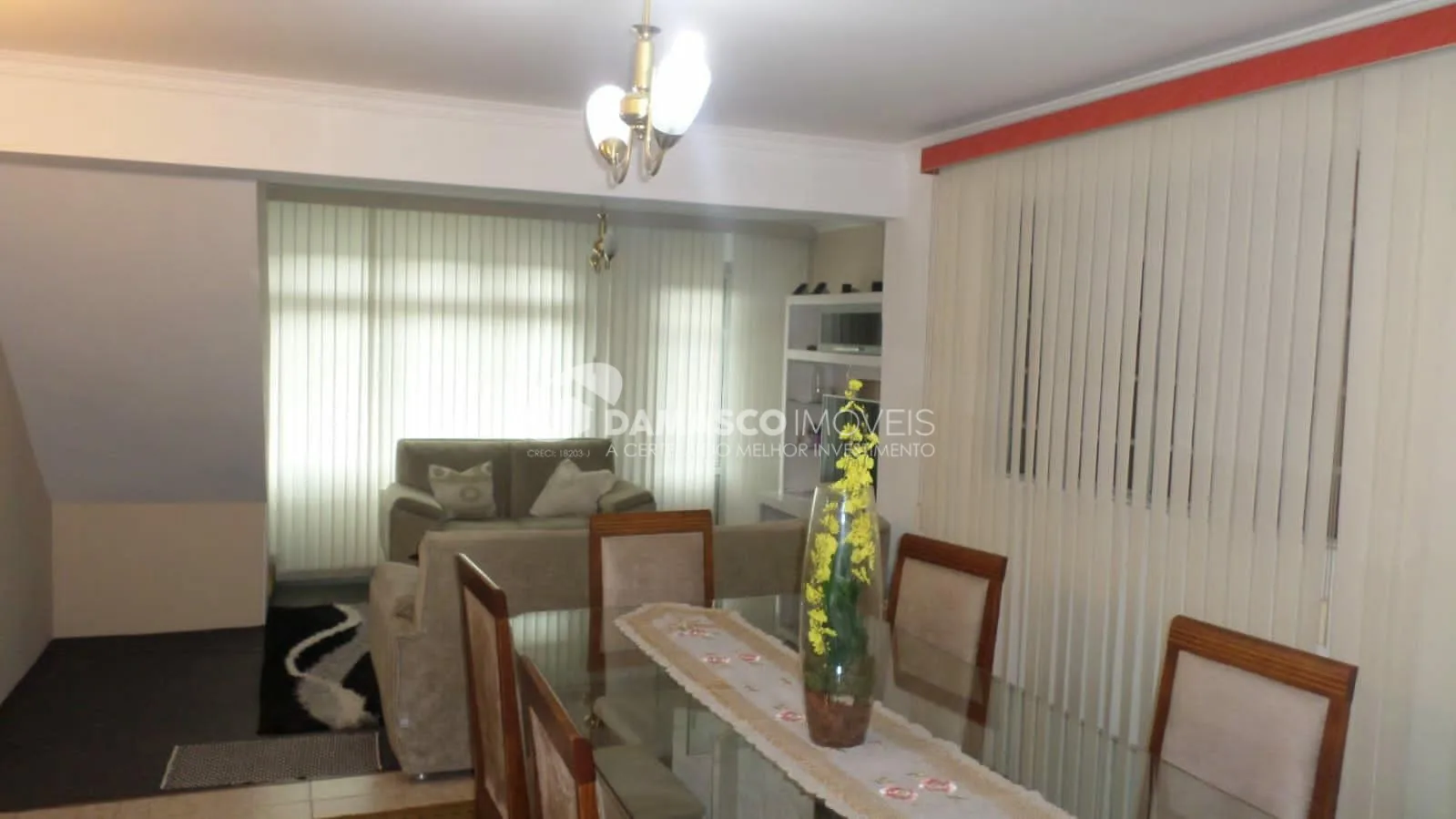 Sobrado à venda 3 Quartos, 2 Vagas, 215M², Jardim Guairaca, São Paulo - SP