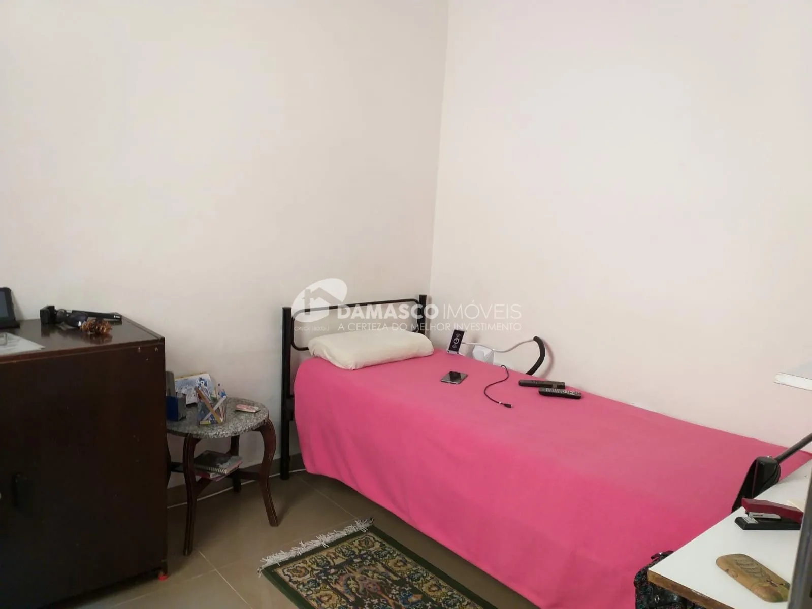 Sobrado à venda 3 Quartos, 2 Suites, 4 Vagas, 330M², Santa Maria, Santo André - SP