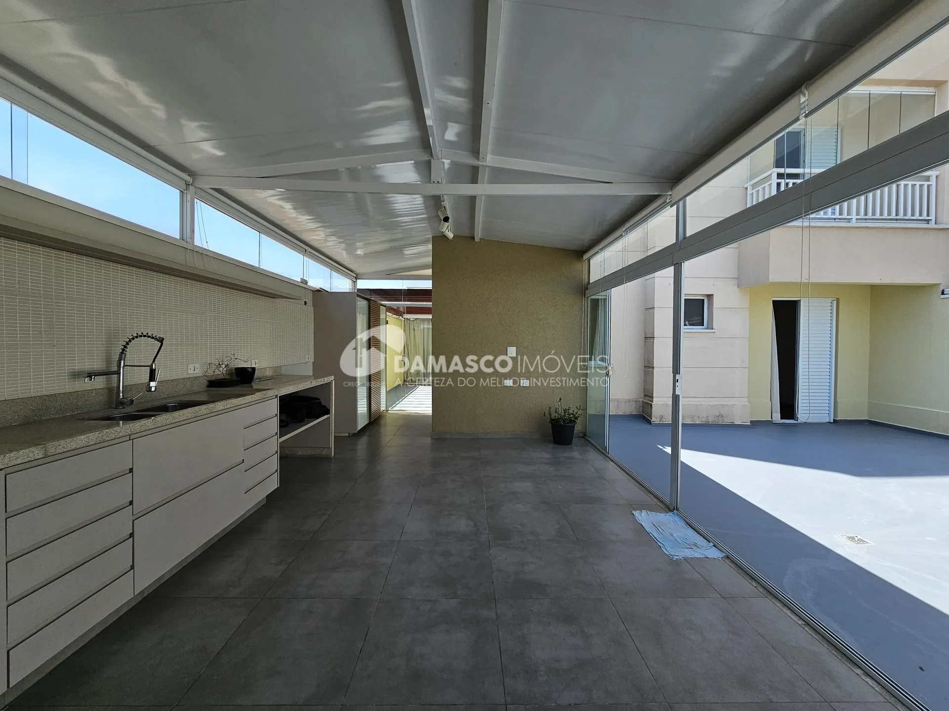 Apartamento garden 3 dorm, 2 vagas, à Venda, Cerâmica, Gonçalves Dias, SP