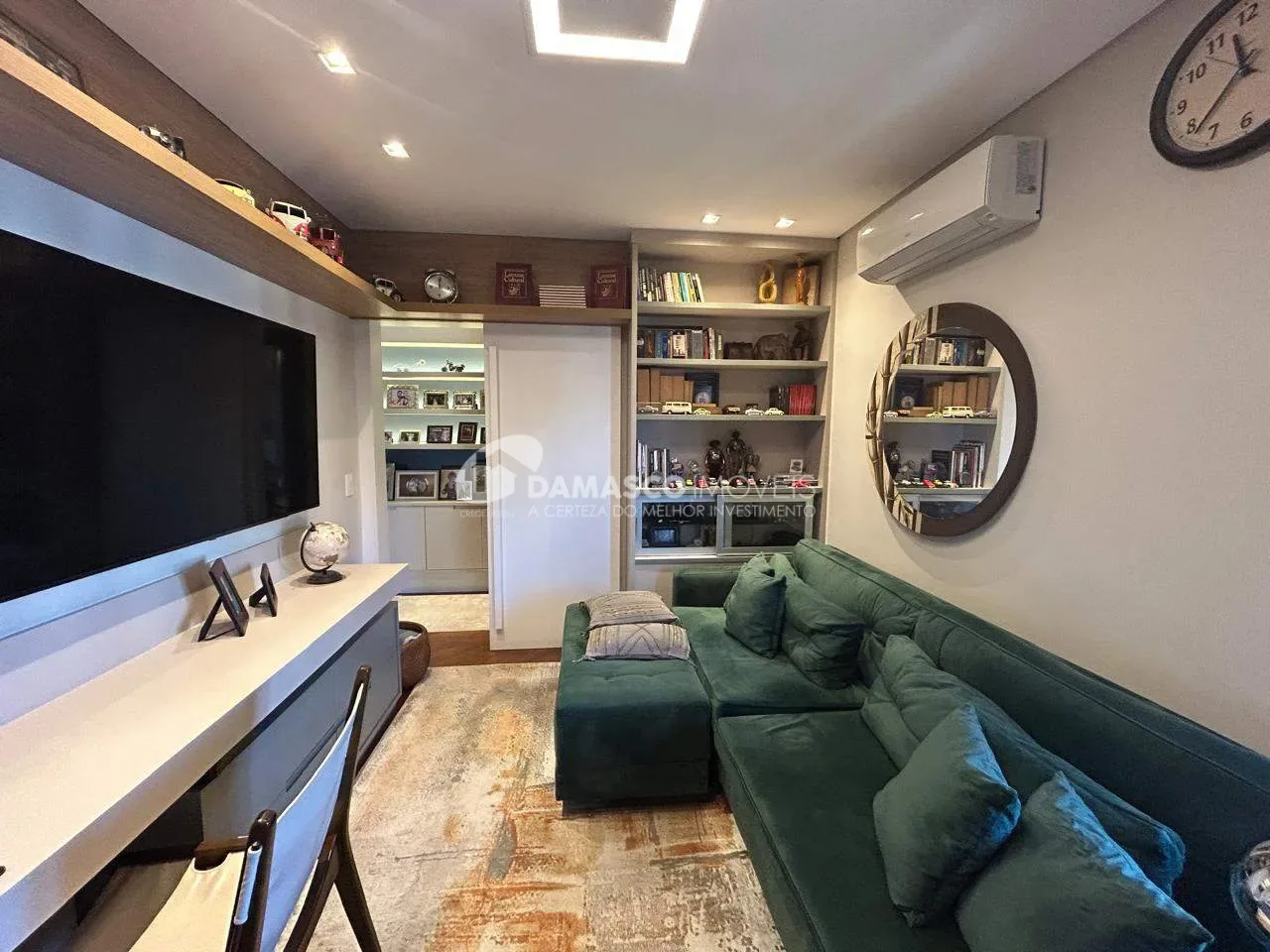 Apartamento de Alto Padrão à Venda no Santo Antônio, São Caetano do Sul | 238 m² | 4 Dormitórios | 2 Suítes