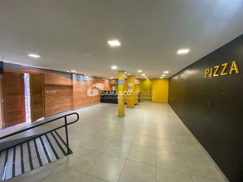 Sobrado comercial com moradia / local ótimo na Av. Presidente Kennedy - SCSul
