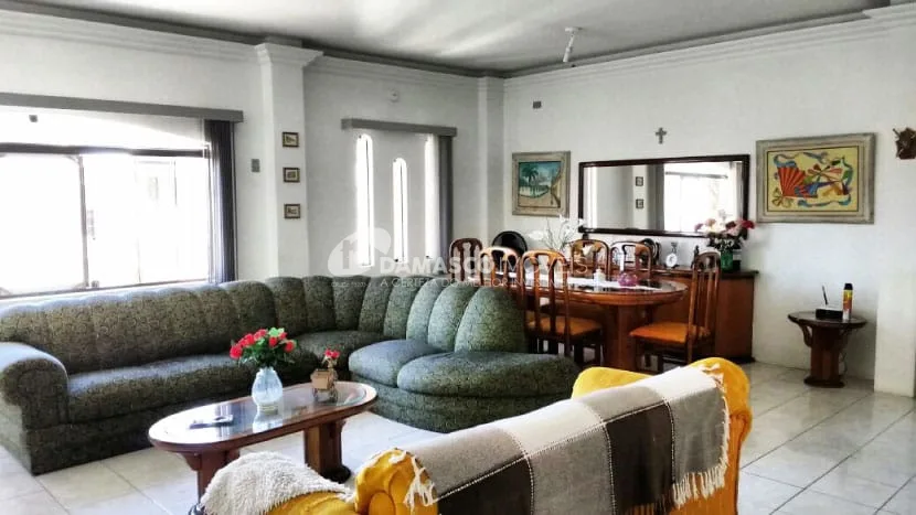 Sobrado à venda 5 Quartos, 3 Suites, 6 Vagas, 333M², São José, São Caetano do Sul - SP