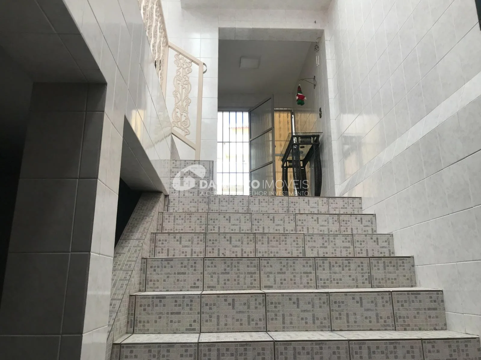 Sobrado à venda 4 Quartos, 1 Suite, 2 Vagas, 257M², Vila Palmares, Santo André - SP