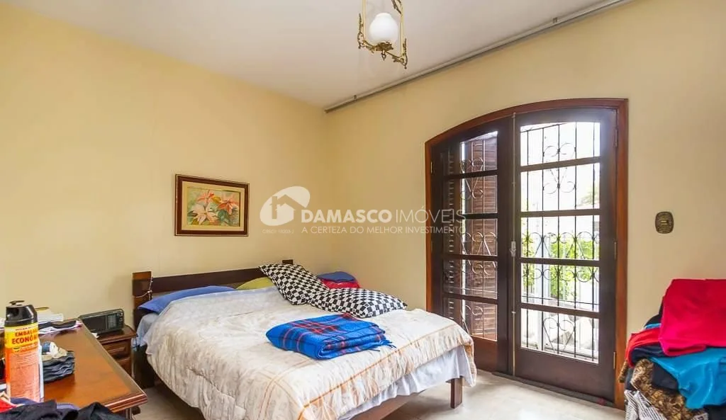 Sobrado à venda 3 Quartos, 2 Suites, 2 Vagas, Rudge Ramos, São Bernardo do Campo - SP