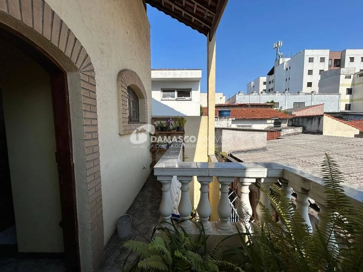 Sobrado a venda, 3 dorm, 4 vagas
