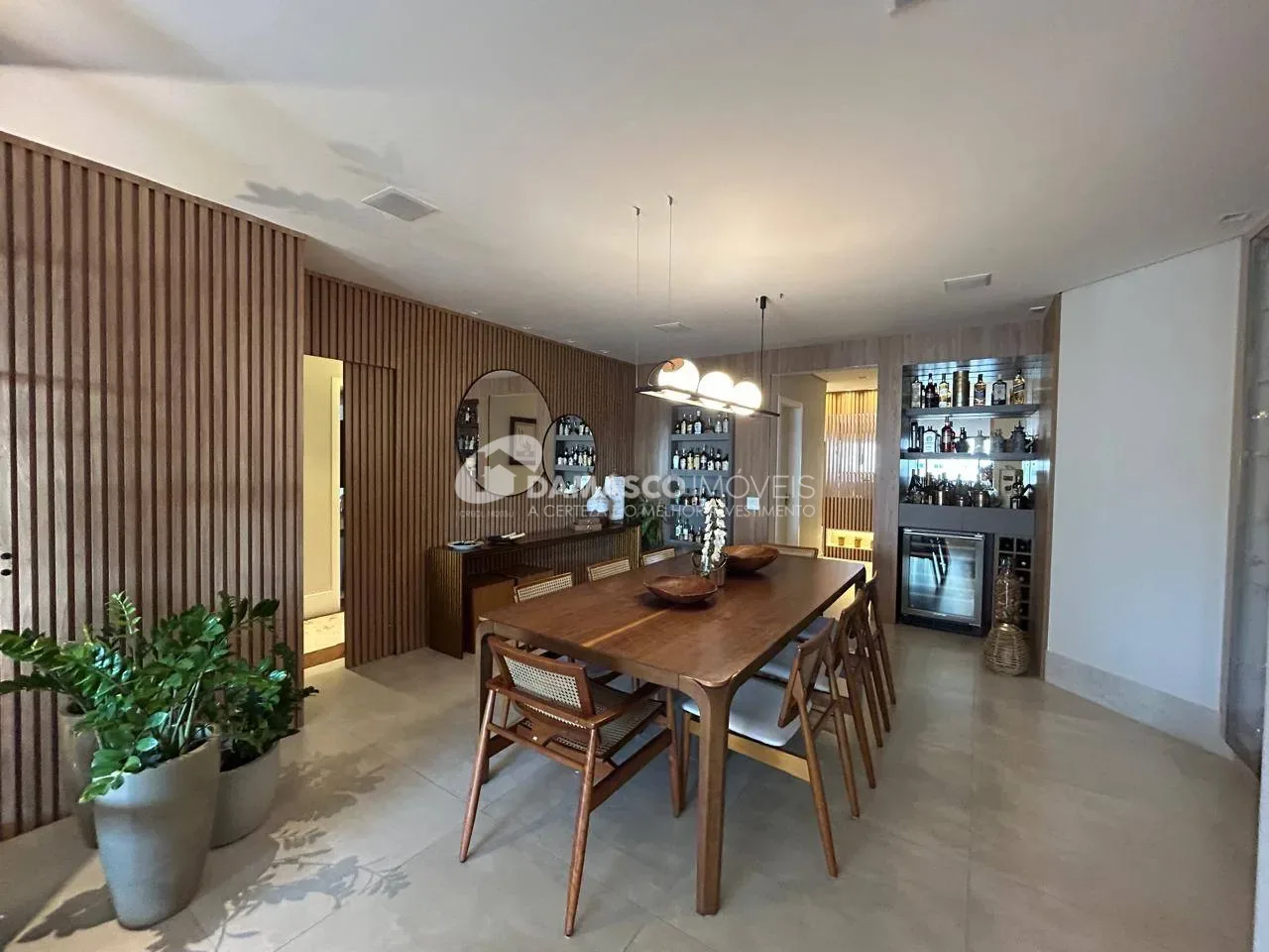 Apartamento de Alto Padrão à Venda no Santo Antônio, São Caetano do Sul | 238 m² | 4 Dormitórios | 2 Suítes
