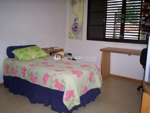 Casa à venda 3 Quartos, 1 Suite, 10 Vagas, 398M², Santa Maria, São Caetano do Sul - SP