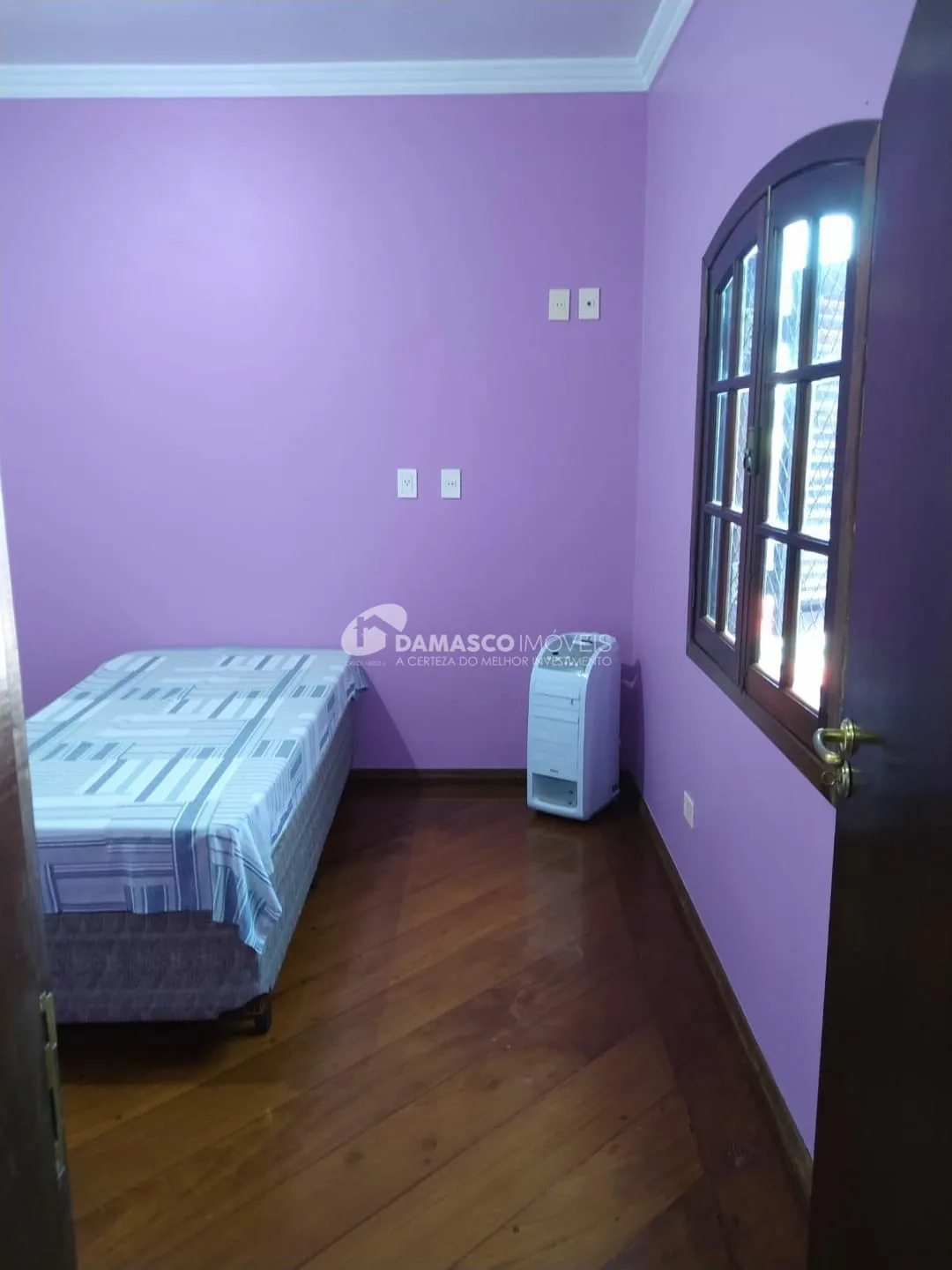 Sobrado à venda 2 Quartos, 1 Suite, 6 Vagas, 345M², Nova Gerty, São Caetano do Sul - SP