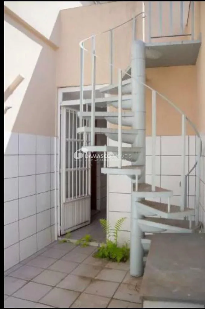 Sobrado à venda 3 Quartos, 4 Vagas, 197 m², Nova Gerty, São Caetano do Sul - SP