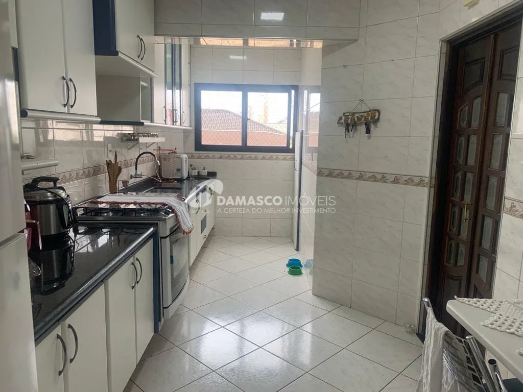 Cobertura à venda com 196 m² de área útil, 4 Quartos, 1 Suíte, 3 Vagas, Santa Maria, São Caetano do Sul - SP