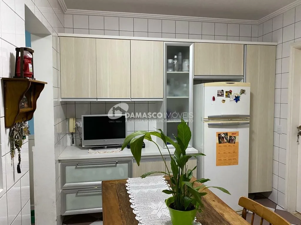 Sobrado à venda 3 Quartos, 1 Suite, 2 Vagas, 180M², Sítio da Figueira, São Paulo - SP