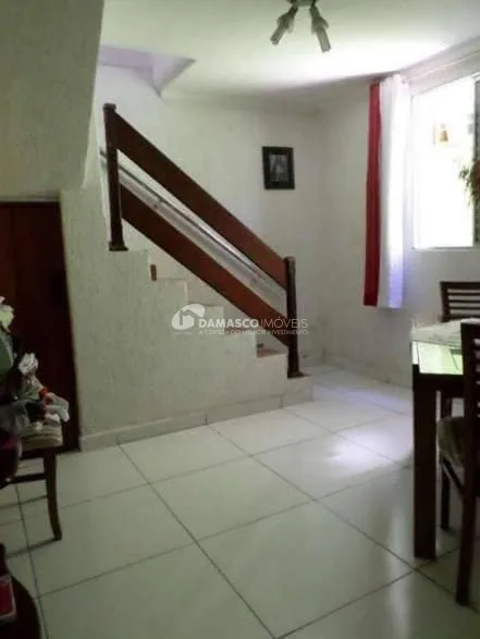 Casa à venda 3 Quartos, 2 Vagas, 205M², Vila Palmares, Santo André - SP