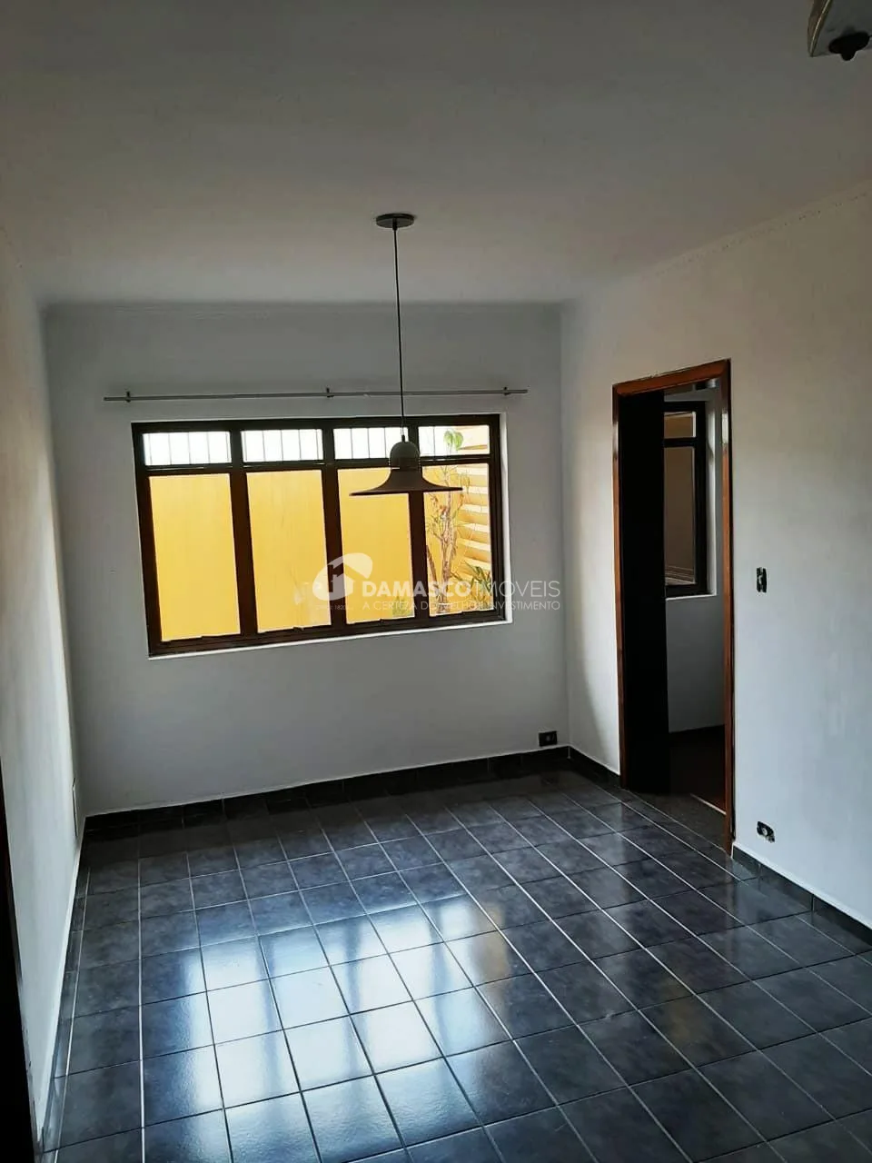 Sobrado à venda 4 Quartos, 2 Suites, 6 Vagas, 462M², Santa Teresinha, Santo André - SP