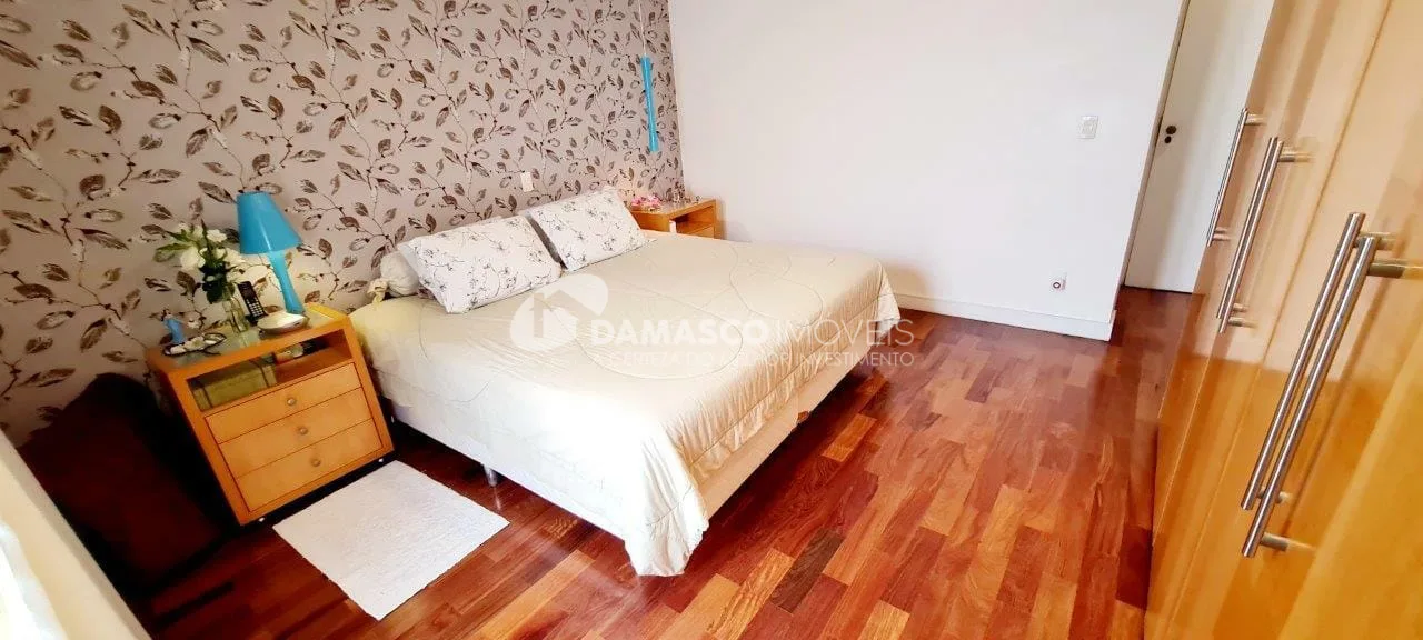 Casa para locação 3 Quartos, 3 Suítes, 6 Vagas, 326 m², Campestre, Santo André - SP