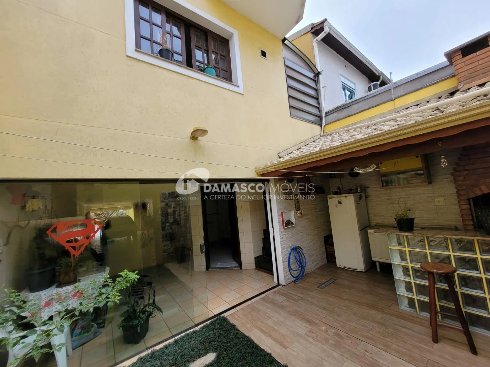 Sobrado à venda 3 Quartos, 1 Suite, 5 Vagas, 297M², Sítio da Figueira, São Paulo - SP