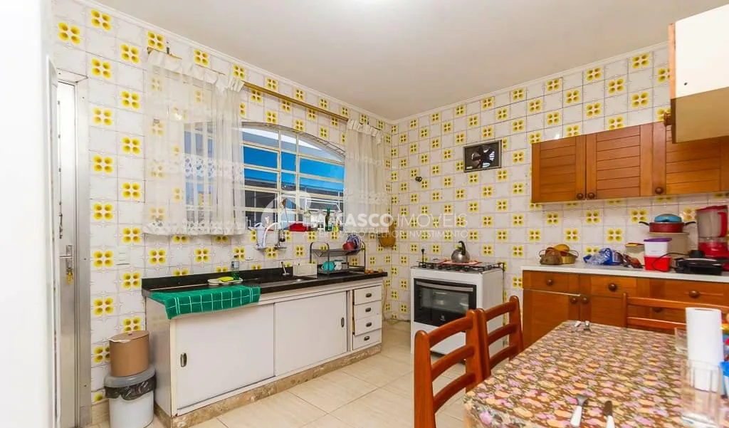 Sobrado à venda 3 Quartos, 2 Suites, 2 Vagas, Rudge Ramos, São Bernardo do Campo - SP