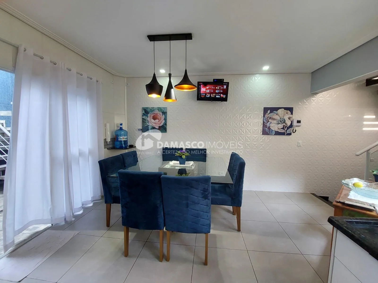 Sobrado à venda 3 Quartos, 3 Suites, 4 Vagas, Nova Gerty, São Caetano do Sul - SP