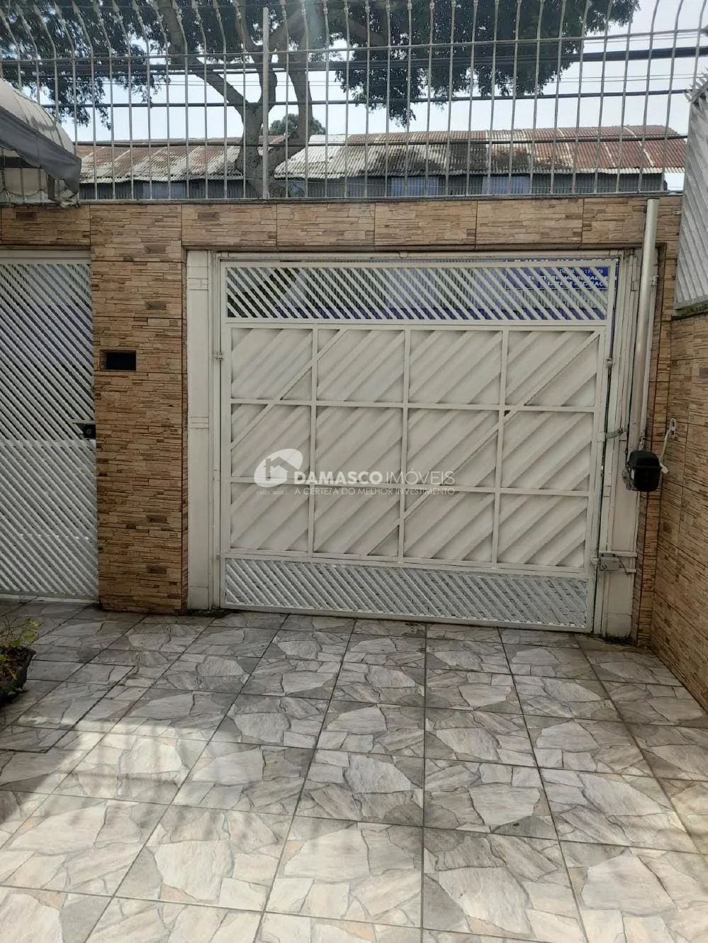 Sobrado à venda 4 Quartos, 2 Suites, 3 Vagas, 210M², Parque Tomas Saraiva, São Paulo - SP