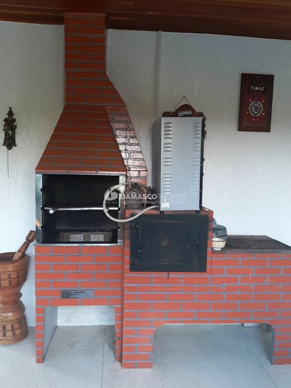 Chácara à venda 4 Quartos, 3 Suítes, 10 Vagas, Horto F Dois, Mairinque - SP