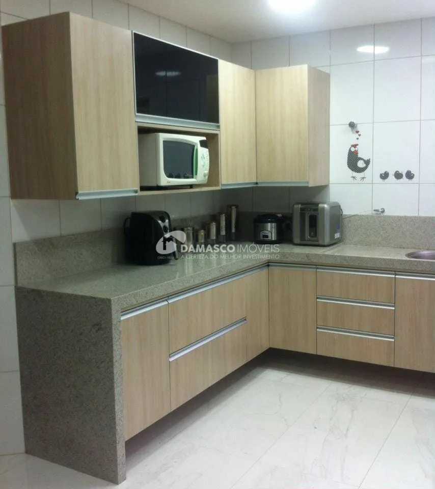 Sobrado à venda 3 Quartos, 1 Suite, 2 Vagas, 280M², Vila Alpina, São Paulo - SP