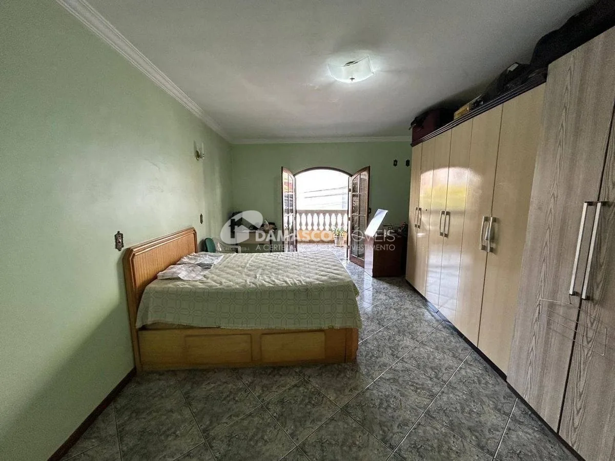 Sobrado a venda, 3 dorm, 4 vagas