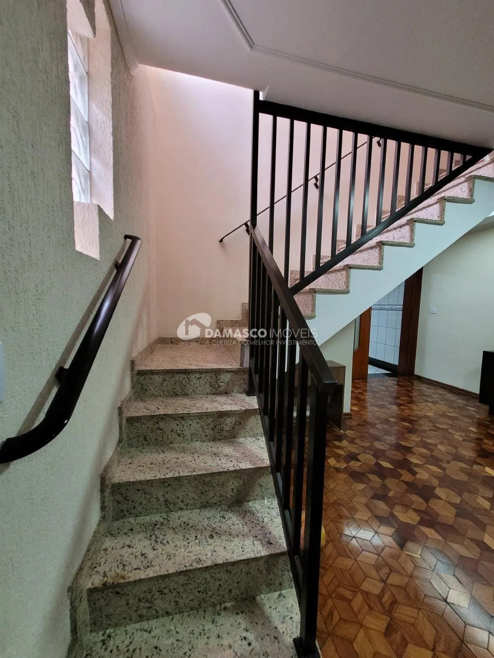 Sobrado à venda 3 Quartos, 2 Vagas, 187M², Campestre, Santo André - SP