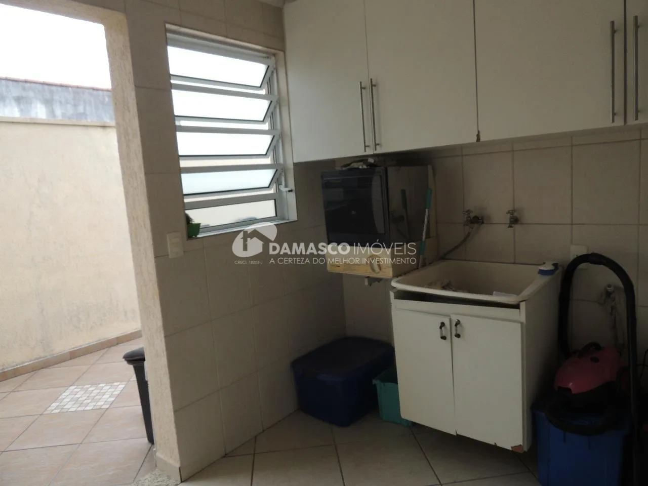 Sobrado à venda 4 Quartos, 1 Suite, 2 Vagas, 250M², Utinga, Santo André - SP