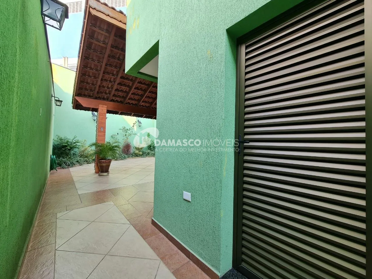 Sobrado à venda 4 Quartos, 1 Suite, 2 Vagas, 220M², Campestre, Santo André - SP