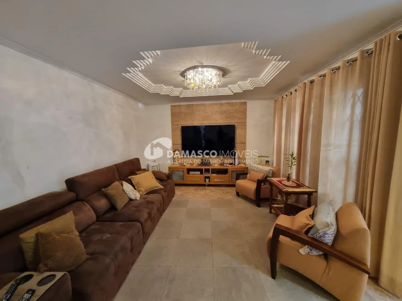 Casa à venda 3 Quartos, 1 Suite, 10 Vagas, 279M², Osvaldo Cruz, São Caetano do Sul - SP