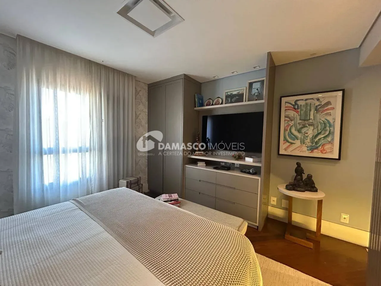 Apartamento de Alto Padrão à Venda no Santo Antônio, São Caetano do Sul | 238 m² | 4 Dormitórios | 2 Suítes