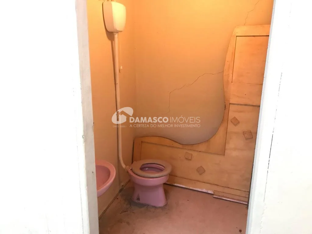 Casa à venda 2 Quartos, 10 Vagas, Santa Maria, Santo André - SP
