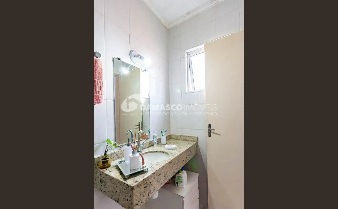 Casa à venda 3 Quartos, 1 Suite, 4 Vagas, 202M², Vila Alpina, São Paulo - SP