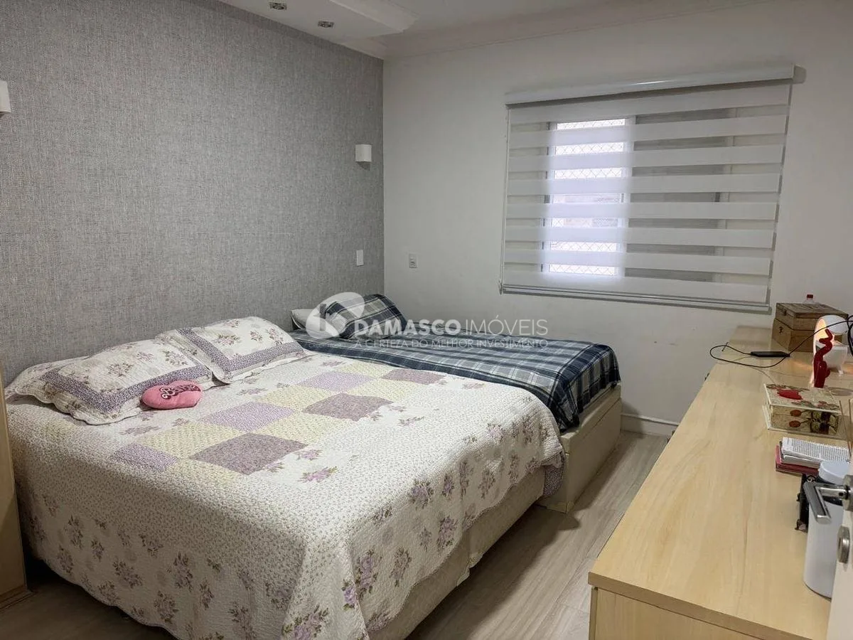 Penthouse, 2 dorm, 1 suíte e sala com sacada
