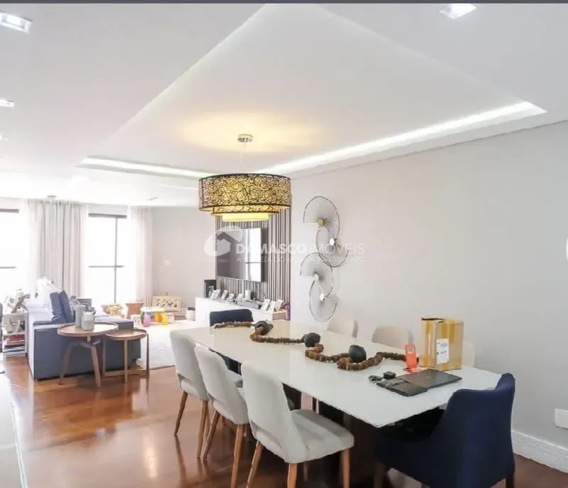 Apartamento à venda com 242 m² de área útil, com 4 dormitórios, sendo 2 suítes, 5 banheiros, Santa Paula, São Caetano do Sul, SP