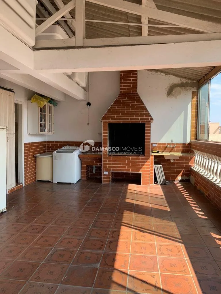 Sobrado à venda 3 Quartos, 1 Suite, 4 Vagas, 383M², Cerâmica, São Caetano do Sul - SP