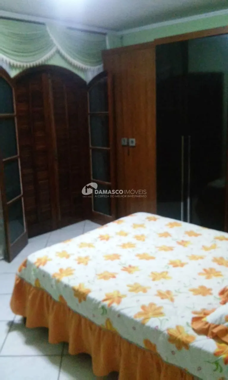 Sobrado à venda 3 Quartos, 1 Suite, 4 Vagas, 176M², Jardim Santo Alberto, Santo André - SP