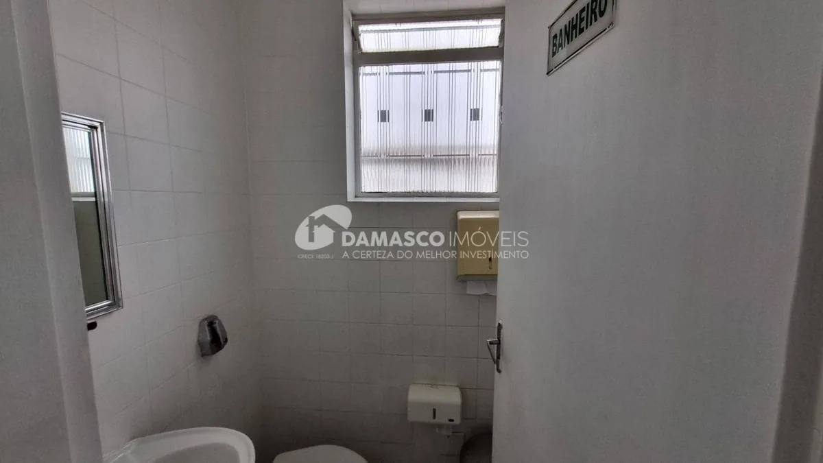 Sobrado à venda, 3 dorm (1suíte), 6 vagas, Olímpico