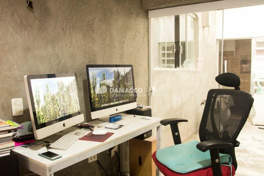 Sobrado à venda 3 Quartos, 1 Suite, 2 Vagas, 231M², Barcelona, São Caetano do Sul - SP