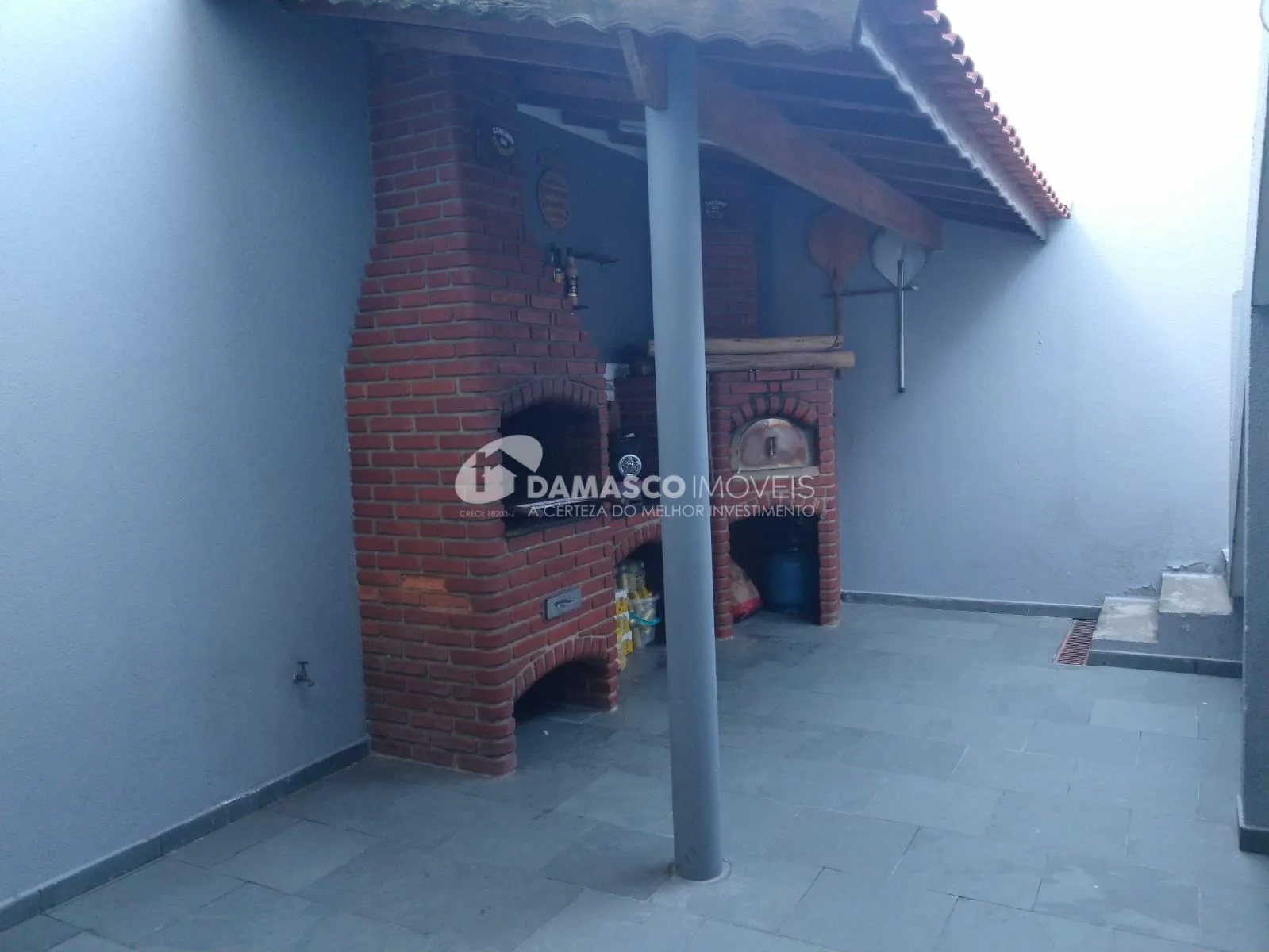 Sobrado à venda 2 Quartos, 1 Suite, 6 Vagas, 345M², Nova Gerty, São Caetano do Sul - SP