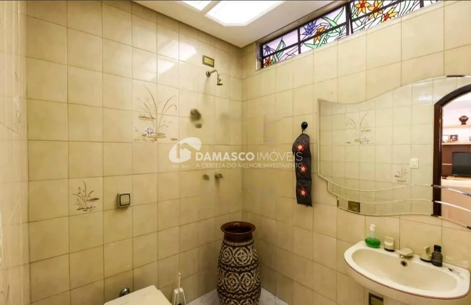 Casa à venda 5 Quartos, 3 Suites, 6 Vagas, 330M², Vila Alpina, São Paulo - SP