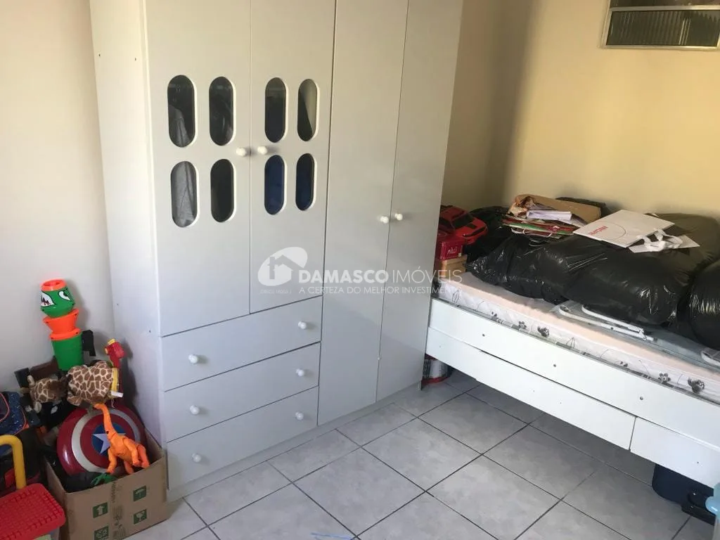 Sobrado à venda 1 Quarto, 1 Suite, 3 Vagas, 254M², Nova Gerty, São Caetano do Sul - SP