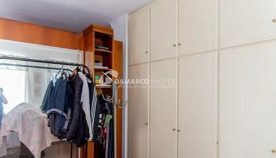 Sobrado à venda 4 Quartos, 4 Suites, 8 Vagas, Jardim, Santo André - SP