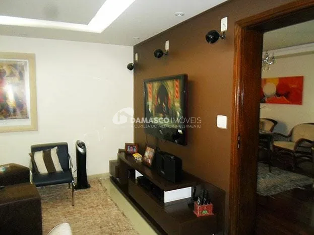 Sobrado à venda 3 Quartos, 3 Suites, 5 Vagas, 360M², Jardim São Caetano, São Caetano do Sul - SP