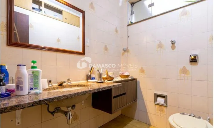Sobrado à venda 3 Quartos, 1 Suite, 3 Vagas, 450M², Santa Paula, São Caetano do Sul - SP