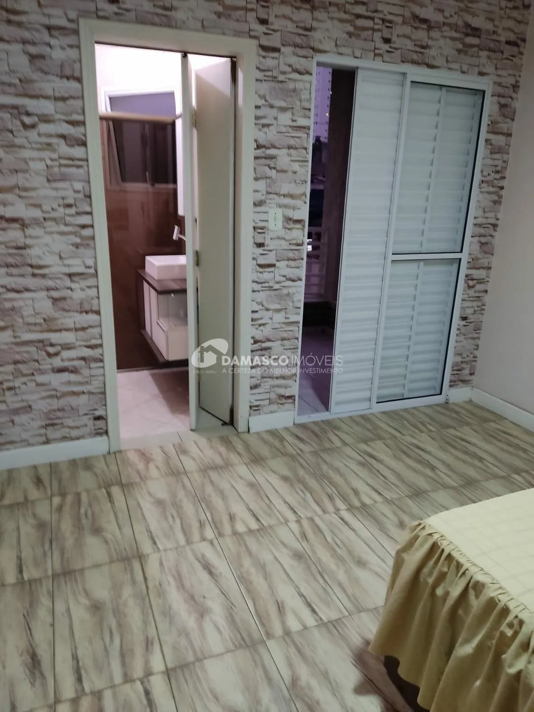Sobrado à venda 3 Quartos, 1 Suite, 3 Vagas, 246M², Fundação, São Caetano do Sul - SP
