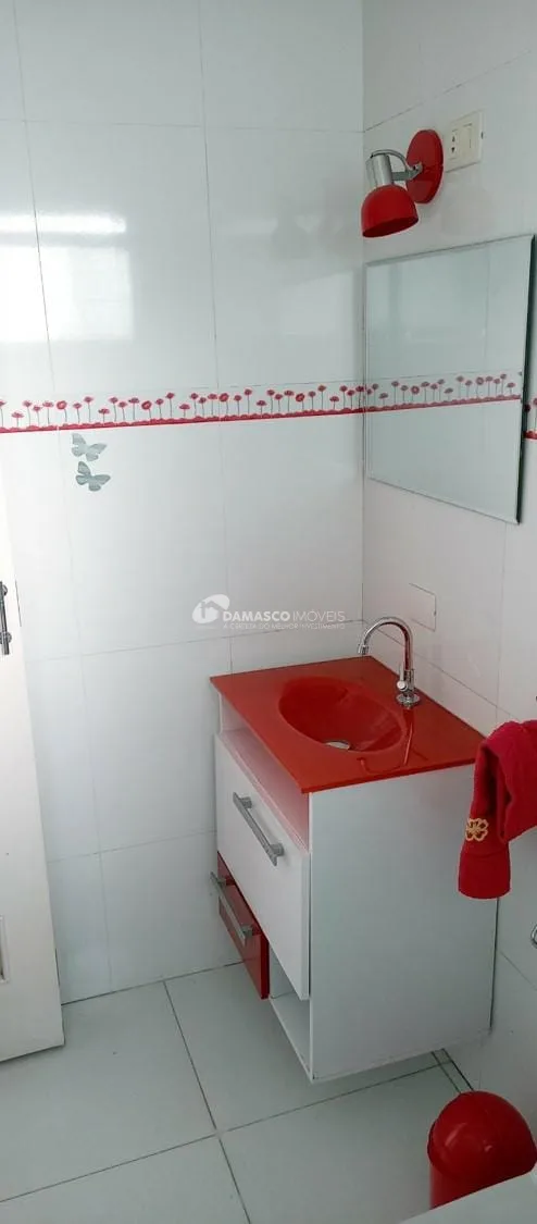 Sobrado à venda 3 Quartos, 3 Suites, 2 Vagas, 282M², Jardim Stella, Santo André - SP